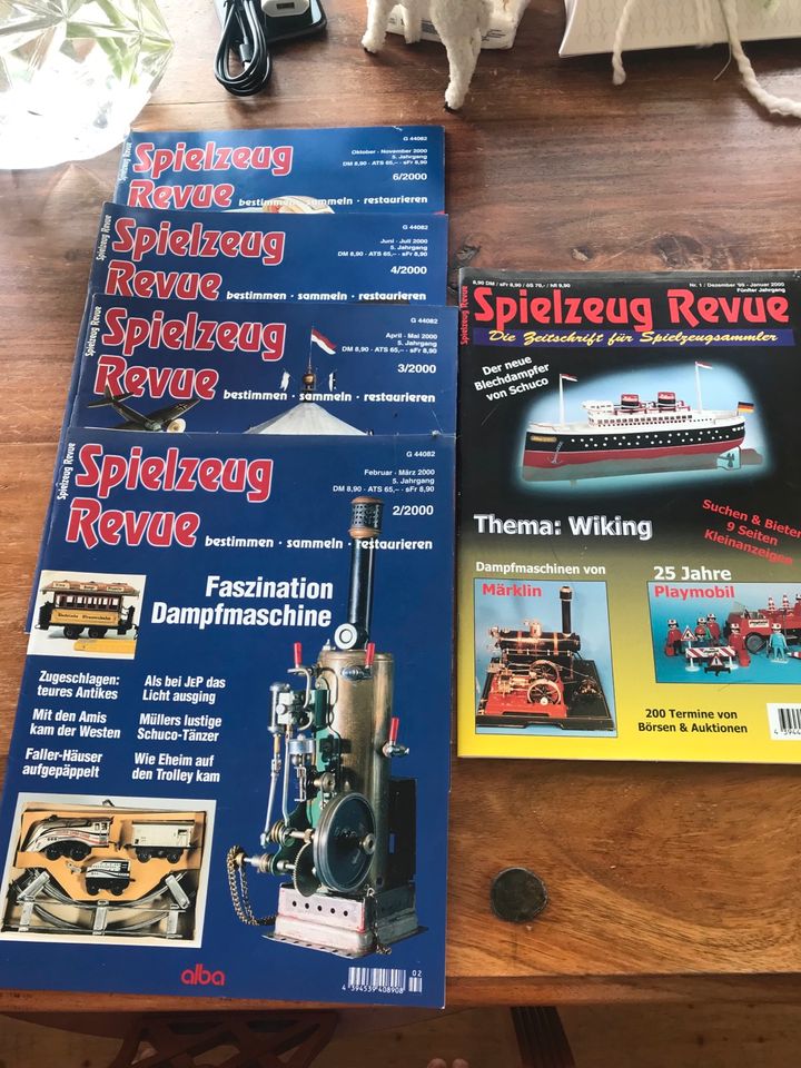 Mega Konvolut an Spielzeug Revue/Antik Zeitschriften 1999-2002 in Trier