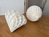 Dekoration IKEA Papier Kugeln 30 cm. weiß 2 Stück 9 Euro Neu Nordrhein-Westfalen - Sankt Augustin Vorschau