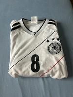Trikot zu verkaufen von Mesut Özil ohne Hose Größe 158 Schleswig-Holstein - Bargteheide Vorschau
