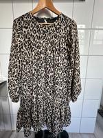 Chiffon Kleid von Only, Leo Print, Gr. M /38 , Neu Nordrhein-Westfalen - Stadtlohn Vorschau