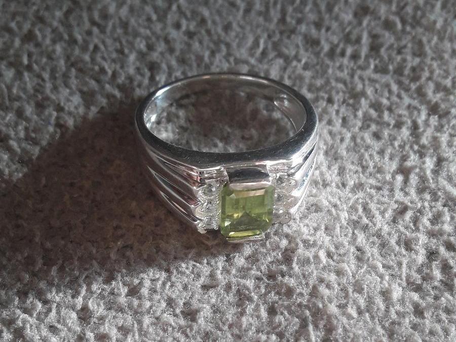 925er Silber Ring Peridot mit kleine Bergkristall in Ettlingen