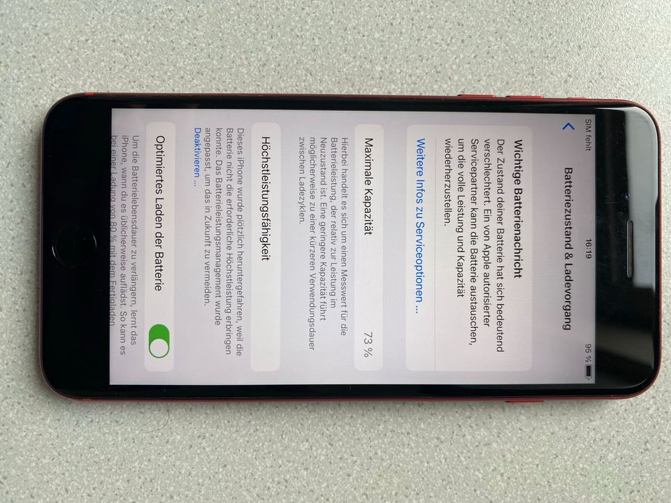 Iphone 8 Plus 64 GB rot in Essen