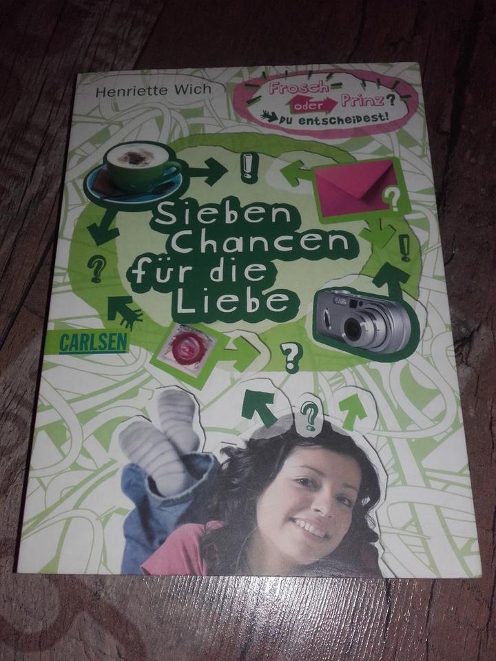 Verschiedene Bücher (Romane, Bestseller, Thriller, Jugendbücher) in Bremen