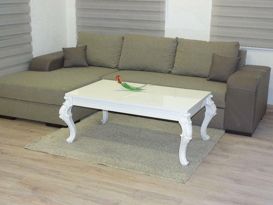 Hochglanz Weiss Couchtisch Wohnzimmertisch Barockstille 120x70x50 in Paderborn