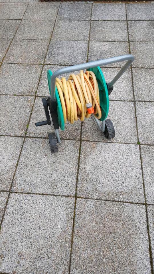 Garten Schlauchwagen Wasser Bewässerung 1,5 Zoll 20m in Brandenburg an der Havel