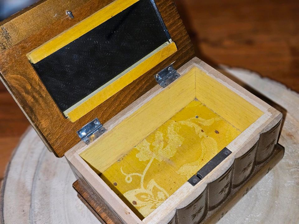Antik Uhr Kette Ring Taschenuhr Anhänger Brosche Schmuck in Dorsten