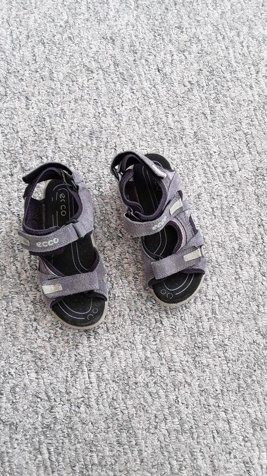 Ecco Sandalen Sandale Sandalette Gr. 30 lila Porto 2,25 in Bernau