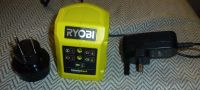 Original RYOBI Ladestation mit UK und Normal Stromstecker Nordrhein-Westfalen - Mülheim (Ruhr) Vorschau