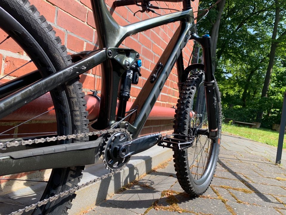 Trek Remedy 9.8 L in Hamburg