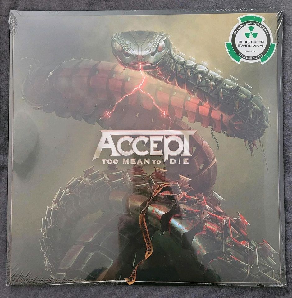 Accept - Too Mean To Die (Ltd. Blue/Green Swirl Vinyl, OVP) in Datteln