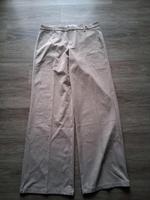 Bershka Hose Sandfarbend Gr. 40 neuwertig Niedersachsen - Zetel Vorschau