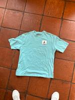 Verkaufe neues overdized T-Shirt von Nike Bayern - Heroldsberg Vorschau