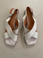 Kazar FEBE - Riemensandalette - beige NEU Bayern - Möhrendorf Vorschau