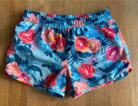 Esprit Badeshorts Badehose Mädchen Gr.170/176 Shorts Baden-Württemberg - Freiburg im Breisgau Vorschau