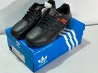 adidas originals Porsche 917 Gr.39.3 UK 6 schwarz //VB 49.-€* Hessen - Rüsselsheim Vorschau