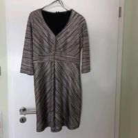 Partykleid Midikleid von Comma 3/4 Ärmel Baden-Württemberg - Leonberg Vorschau