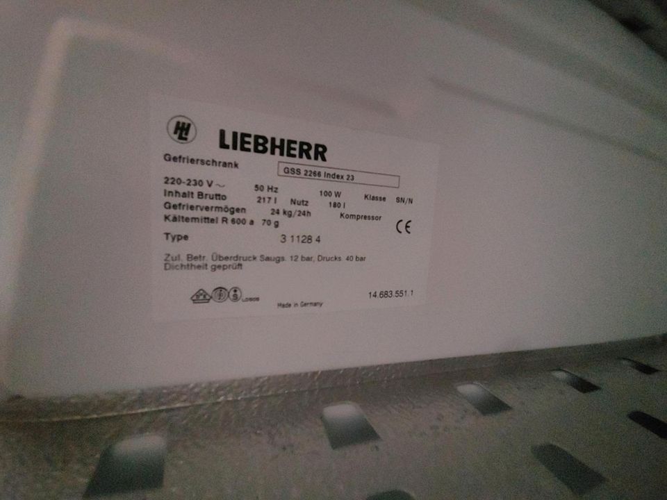 Gefrierschrank Eisschrank Liebherr GSS 2266 Index 23 in Pattensen