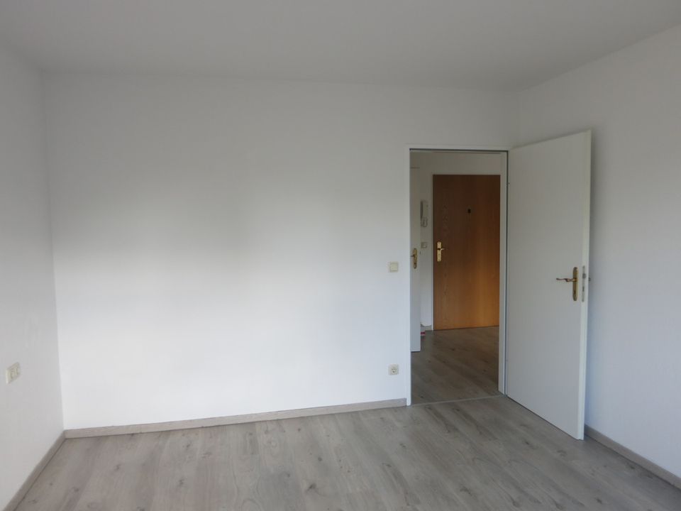 Moderne Wohnung im Zentrum mit Balkon und Tiefgaragenstellplatz! in Plauen