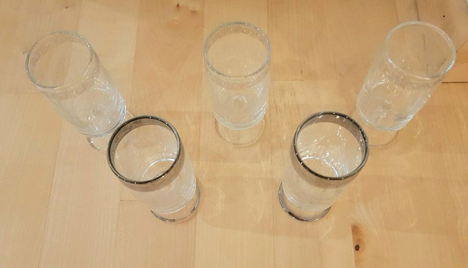 5 x alte, dekorative SCHNAPS-/LIKÖRGLÄSER in Schriesheim