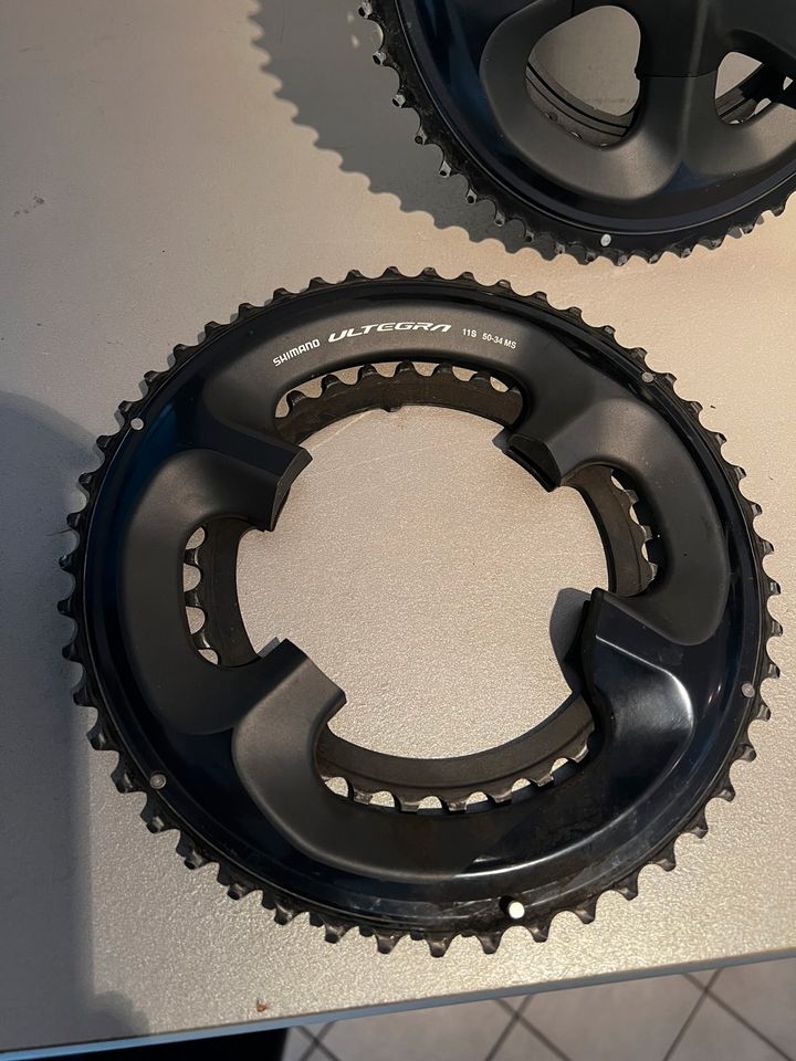 Shimano Ultegra FC-R8000 Kurbelgarnitur 172,5 52/36 & 50/34 in Bottrop