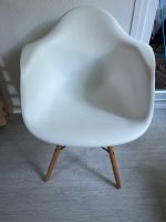 Stuhl mit Armlehnen - Skandinavischer Stil - Weiß Hamburg Barmbek - Hamburg Barmbek-Süd  Vorschau