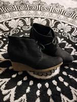 Stiefeletten Keilabsatz Schnürung Boots 40 schwarz Bayern - Oerlenbach Vorschau