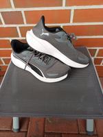 Puma Hallenschuhe Turnschuhe Gr.44 Niedersachsen - Garrel Vorschau