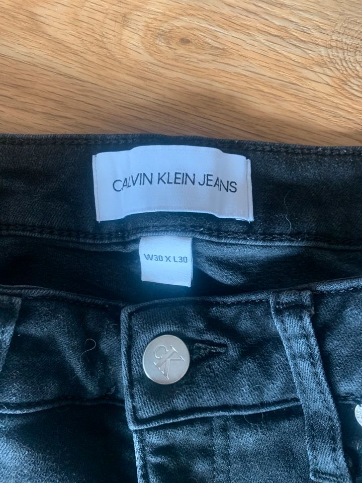 Calvin Klein Jeans Hose schwarz W30/L30 in Lüneburg