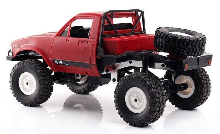 Toyota Hilux Jeep 1:16 Rot 4WD 4x4 2.4GHz RC Rally Truck OVP NEU in Cottbus