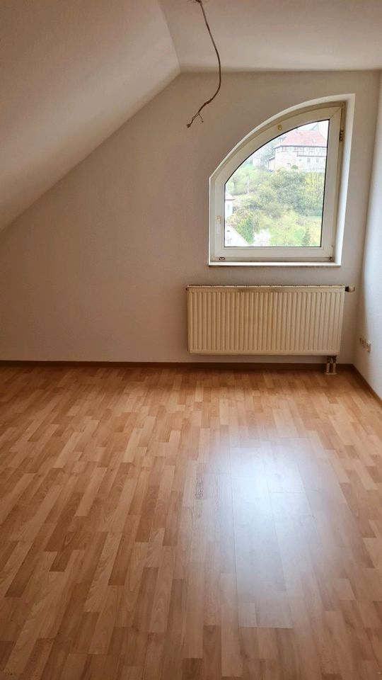 ! ! ! Kleine  Dachwohnung  ! ! ! in Meiningen