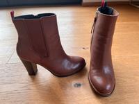 Lederstiefelette Tommy Hilfiger, Gr. 39 Dresden - Schönfeld-Weißig Vorschau