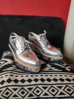 Prada Schuhe 37 Silber Bremen - Huchting Vorschau