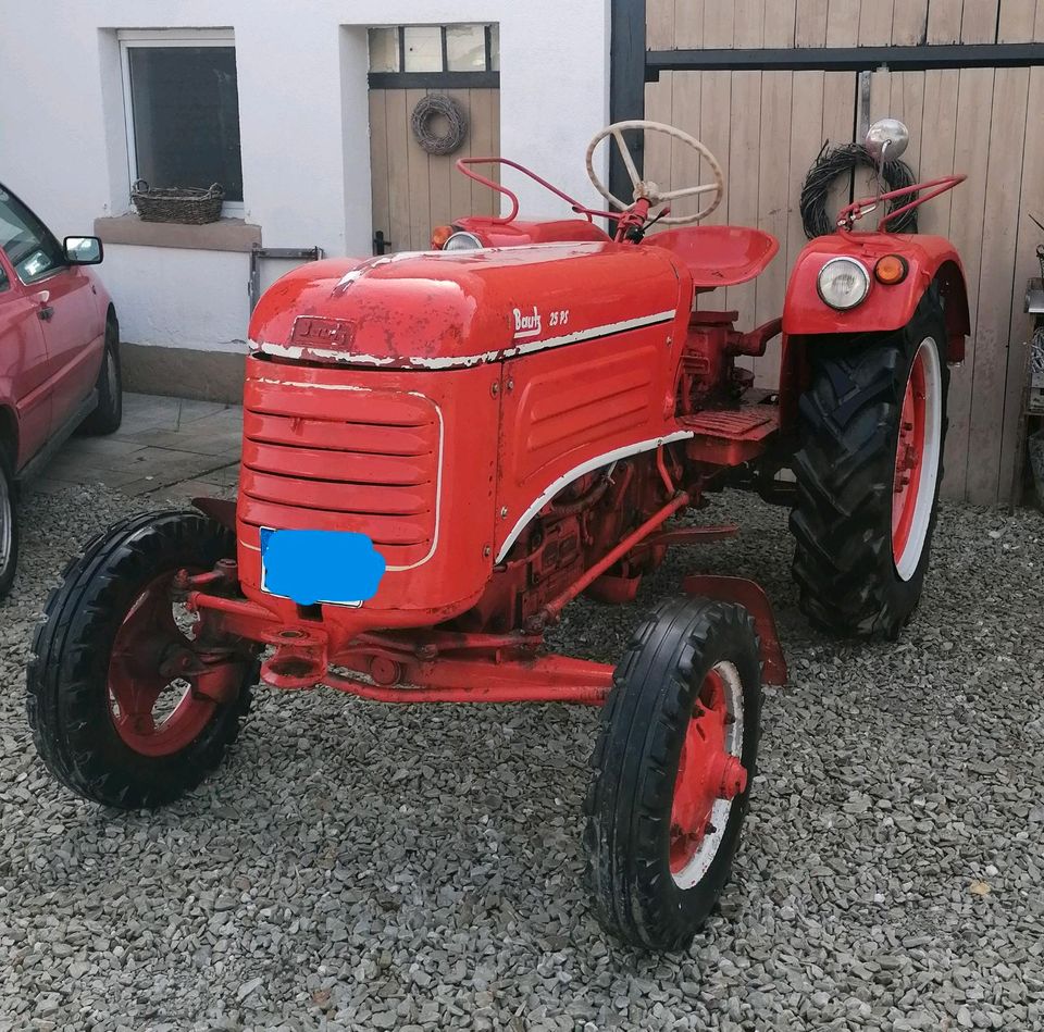 Bautz Traktor in Hunsrück