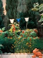 4 Glas Blüten, Windlicht, Garten Deko ohne Stäbe Hessen - Bad Vilbel Vorschau