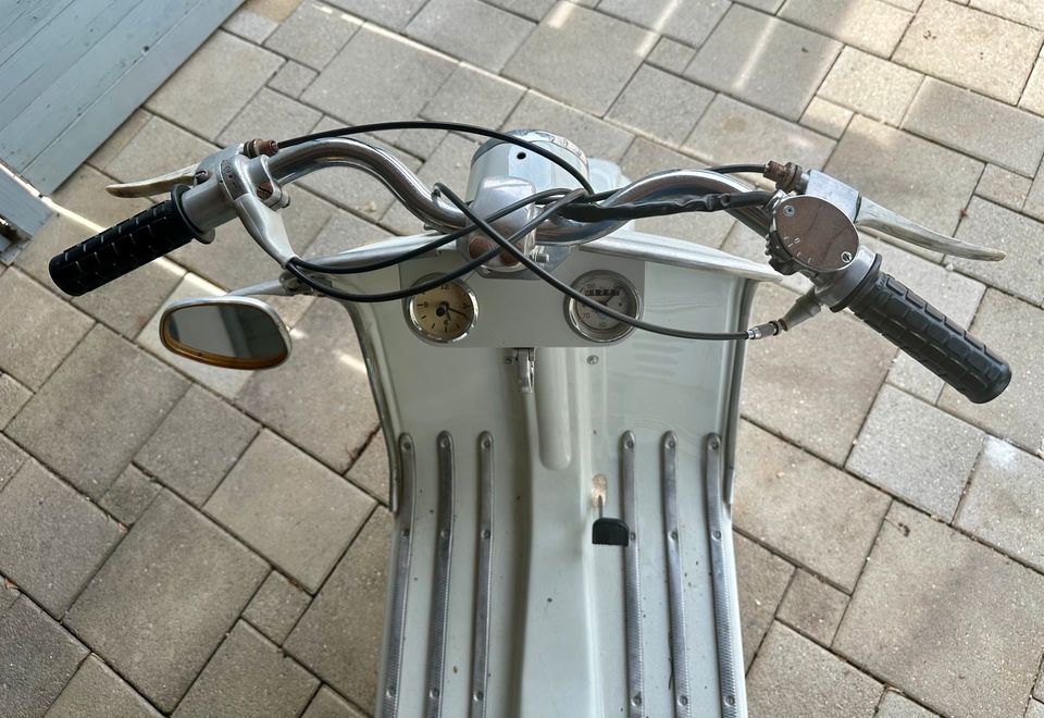 Lambretta Innocenti LD125 Oldtimer Kraftrad Roller in Landshut