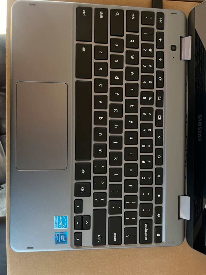 Samsung Chromebook Plus Model: XE521QAB in Kaiserslautern