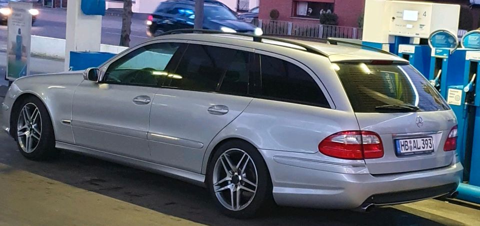 Mercedes benz e320 AMG w211 bj 2003 mit neuem TÜV in Bremen