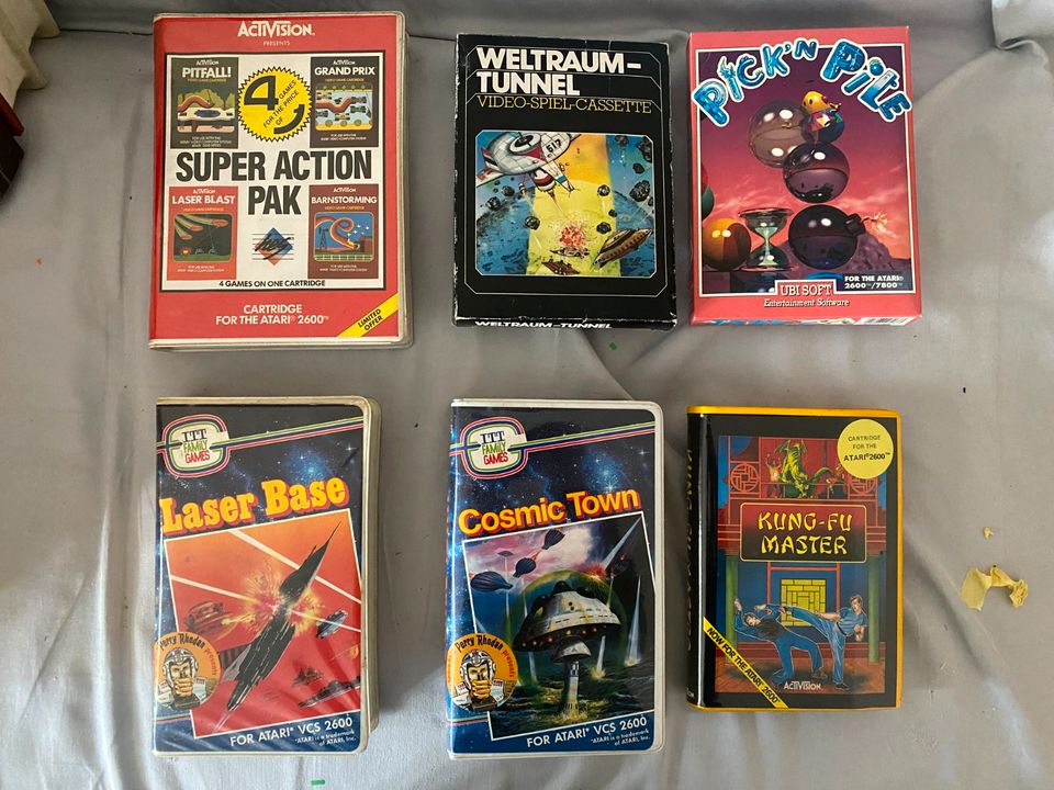 Atari 2600 Cartridges / Module Videospiele patches konsolen cases in Berlin