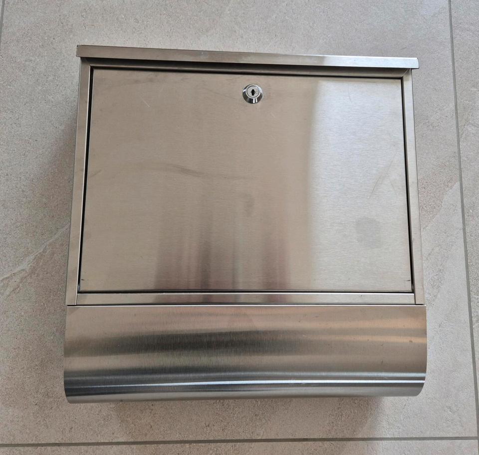 Briefkasten mit Zeitungsrolle, Profirst Mail PM 330, Edelstahl in Perach