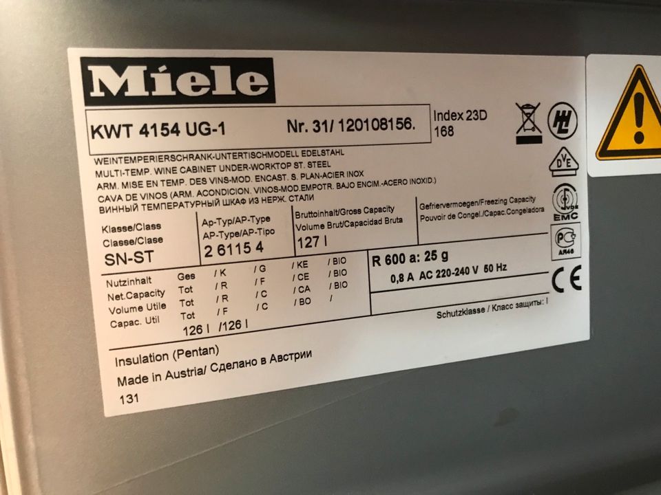 Miele KWT 4154 UG-1 Weinkühlschrank Weintemperierschrank in Niebüll