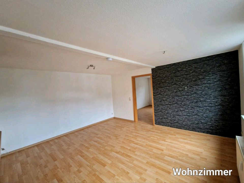 Schöne 2-Raum-Wohnung in Thalheim zu vermieten in Thalheim/Erzgebirge