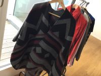 NEU Poncho Pimkie onesize schwarz grau weinrot München - Ramersdorf-Perlach Vorschau