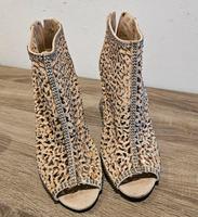 Buffalo Pumps / beige / Strassteine Niedersachsen - Wolfsburg Vorschau