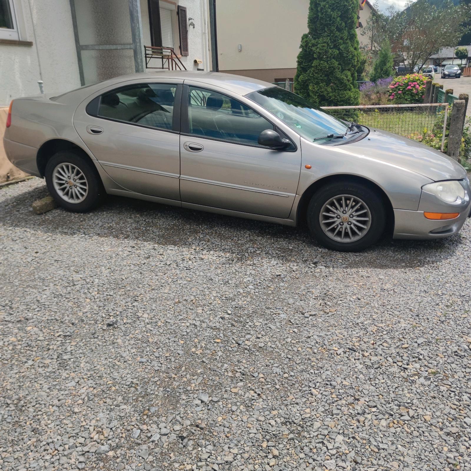 Abbildung des Autos Chrysler 300m