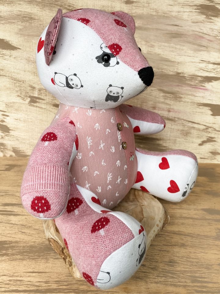 Keepsake bear Memory bear Erinnerungsbär aus Kinderkleidung in Röthenbach