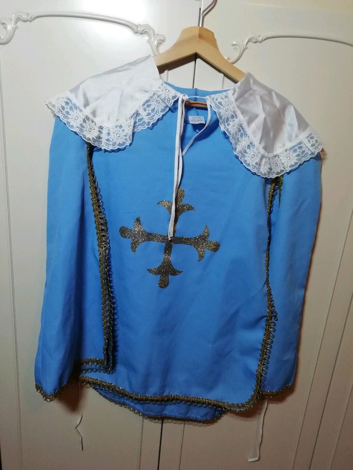 Oberteil für Fasching Gr. 50/52 in Amerang