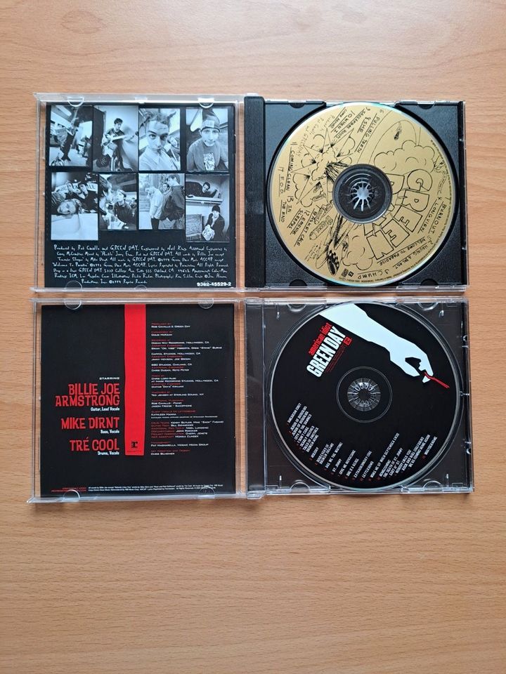 2 x Green Day CDs in Bad Soden am Taunus