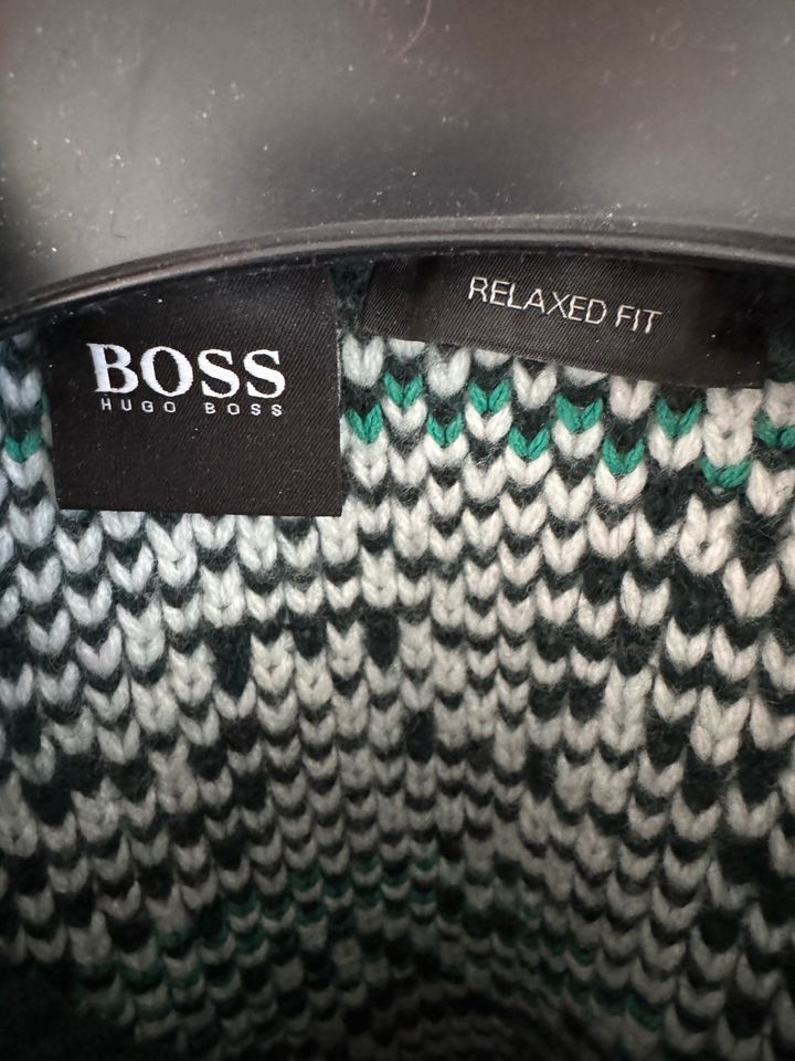 Hugo Boss Pullover in Bonn