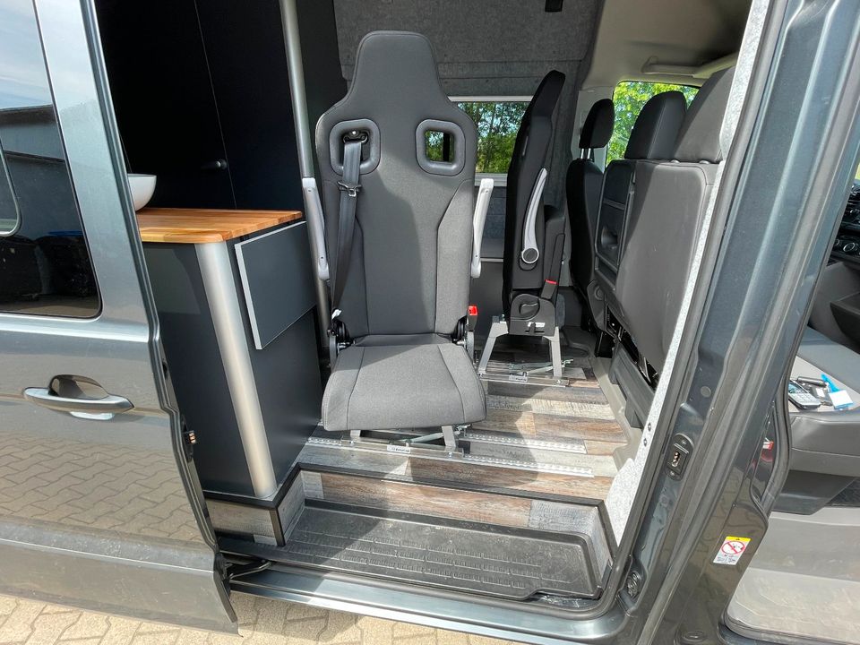 Einzelsitz Schnierle TAF4 auf Doppelschiene für VW Crafter, Mercedes Sprinter, Fiat Ducato Inkl.Montage in Uelzen
