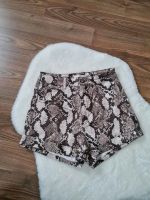 Highwaist Hotpants Shorts Snakeprint Schlangenmuster NEU Niedersachsen - Holzminden Vorschau